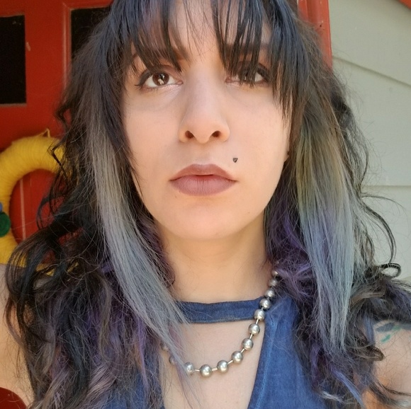 × m e e t  m i s s  b e e × - Picture 3 of 4